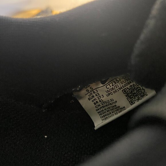 Size 9.5 - Nike React Infinity Run Flyknit 2 Black/White Sneakers Shoes A1004 - Picture 7 of 7